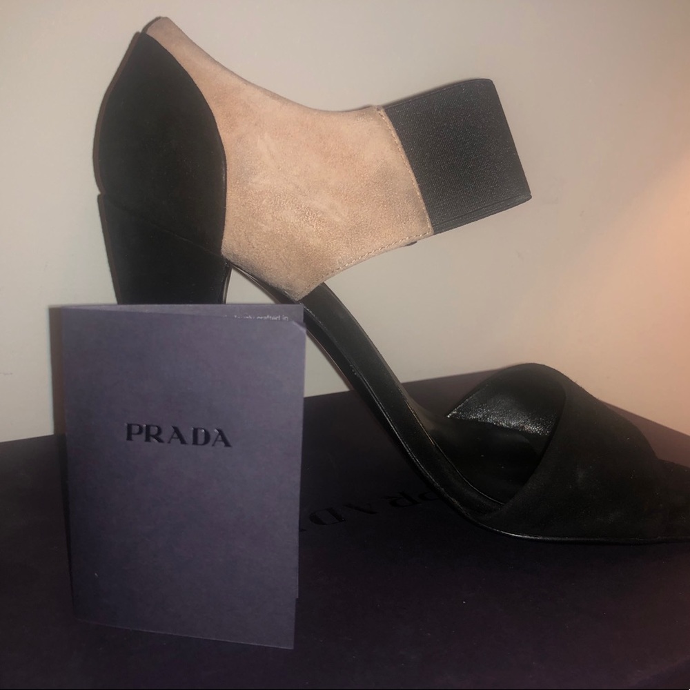 Prada Camoscio Heels